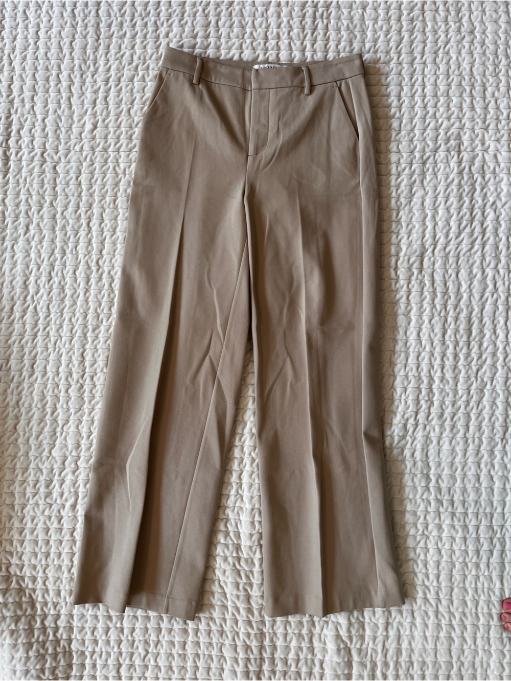Liverpool Straight-Leg Pants in Taupe